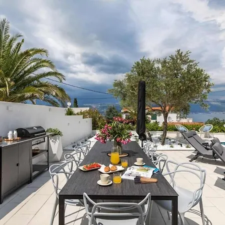 Apartman In Arbanija With Terrace, Air Conditioning, Wifi 5139-4 Trogir