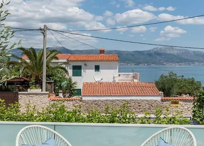 Lägenhet In Arbanija With Terrace, Air Conditioning, Wifi 5139-4 *