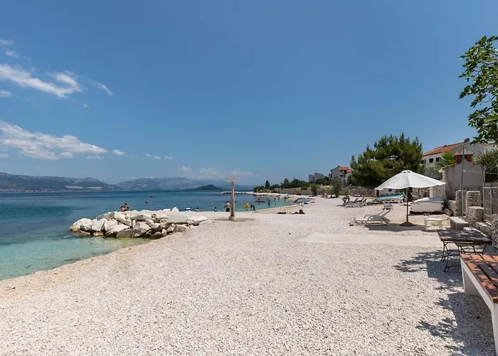 In Arbanija With Terrace, Air Conditioning, Wifi 5139-4 Trogir