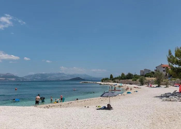 In Arbanija With Terrace, Air Conditioning, Wifi 5139-4 Trogir