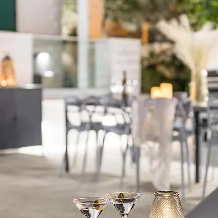 In Arbanija With Terrace, Air Conditioning, Wifi 5139-4 شقة تروغير