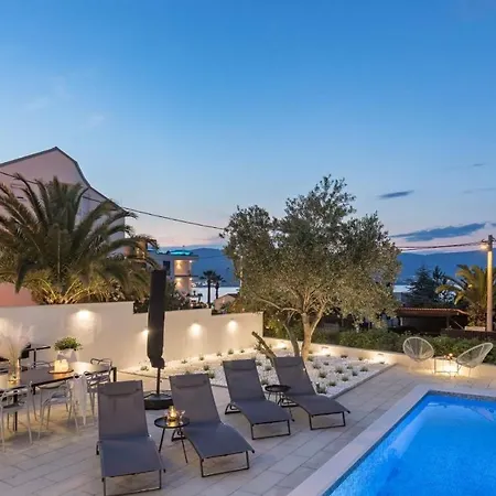 شقة In Arbanija With Terrace, Air Conditioning, Wifi 5139-4