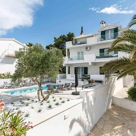 شقة In Arbanija With Terrace, Air Conditioning, Wifi 5139-4