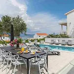 In Arbanija With Terrace, Air Conditioning, Wifi 5139-4 Trogir